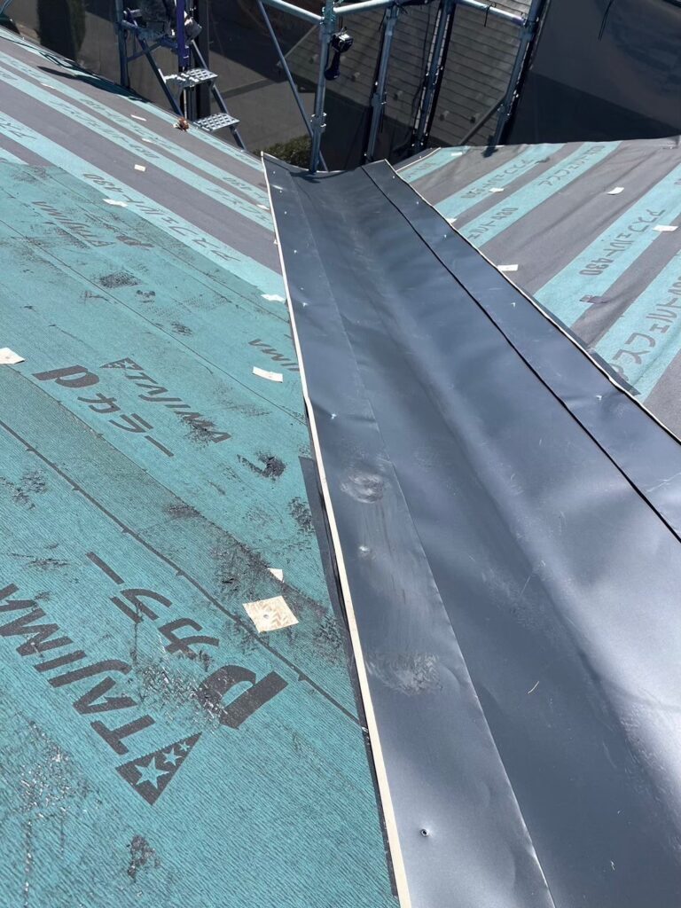 屋根カバールーフ工事