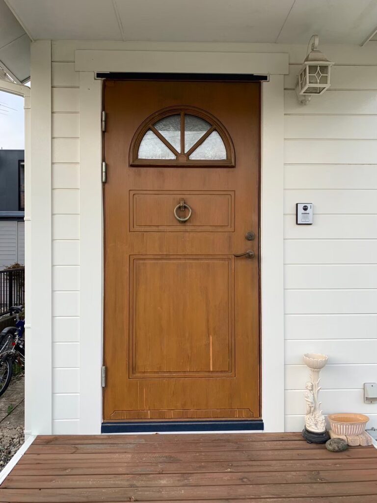 玄関ドア塗装工事