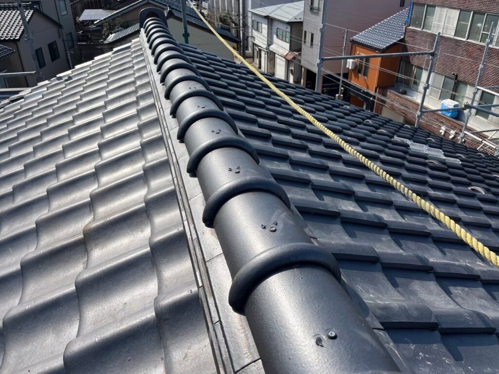 瓦屋根葺き直し工事