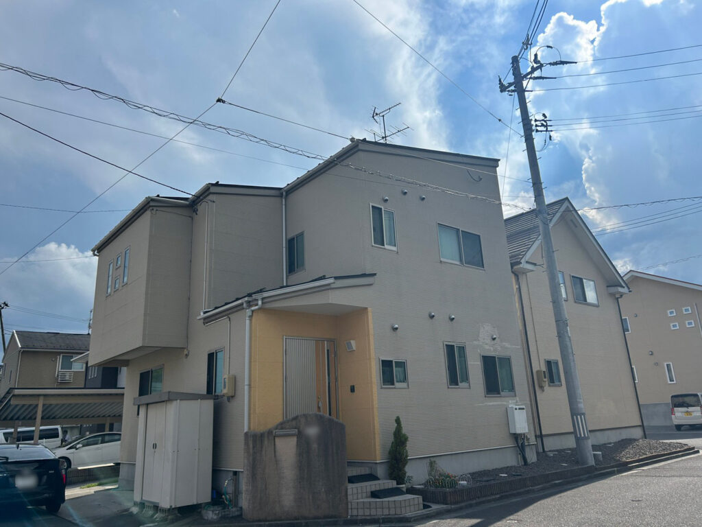 外壁塗装　一部張り替え工事