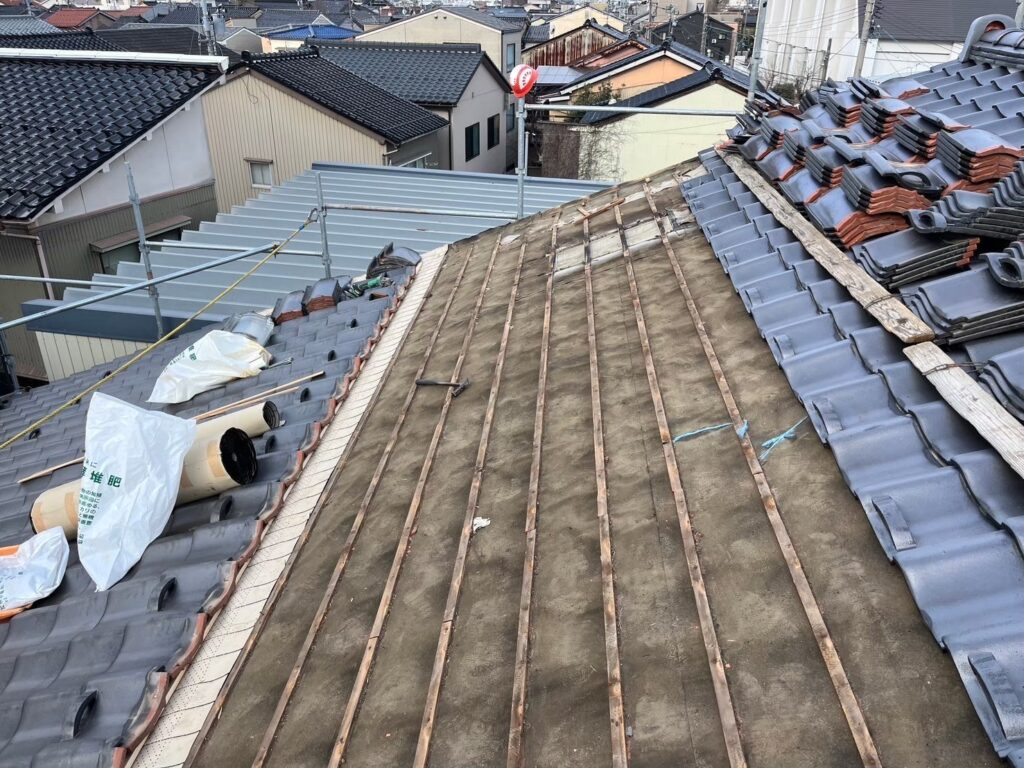 瓦屋根葺き直し工事