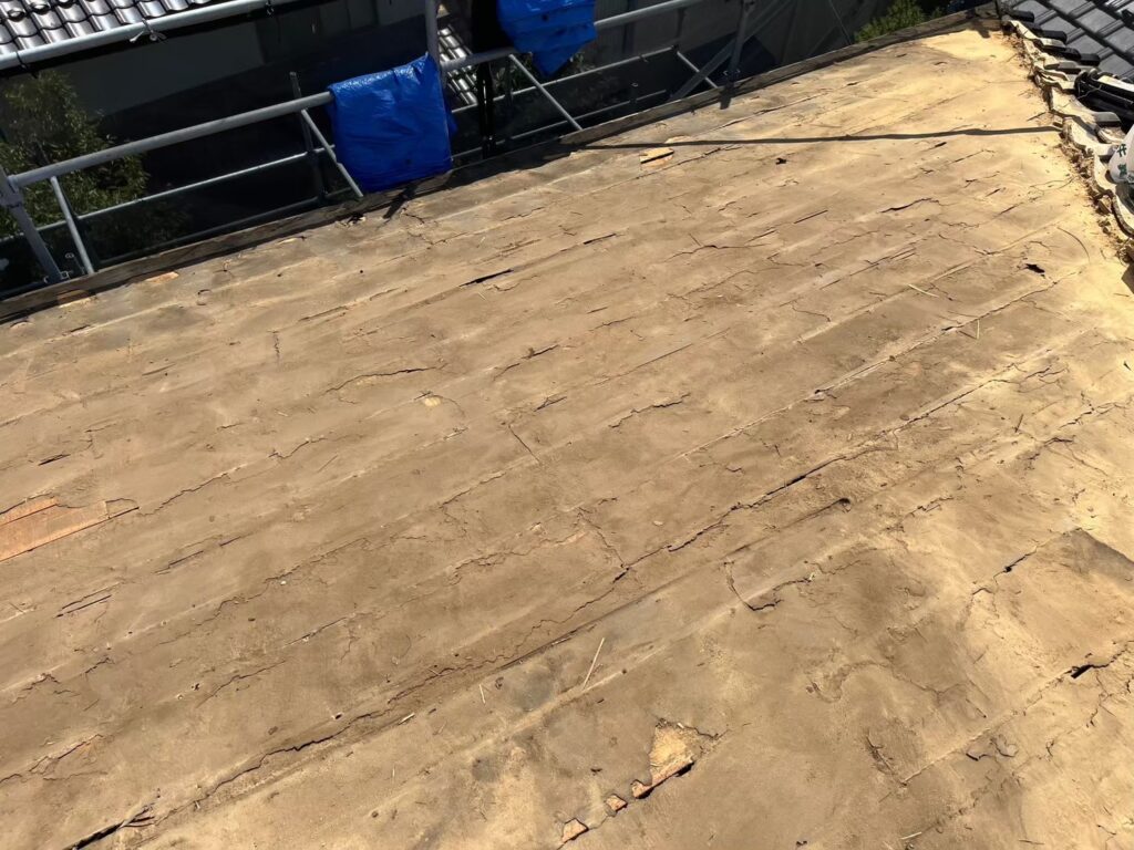 屋根拭き直し工事