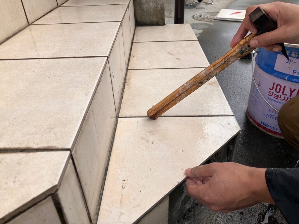 タイル張替え工事